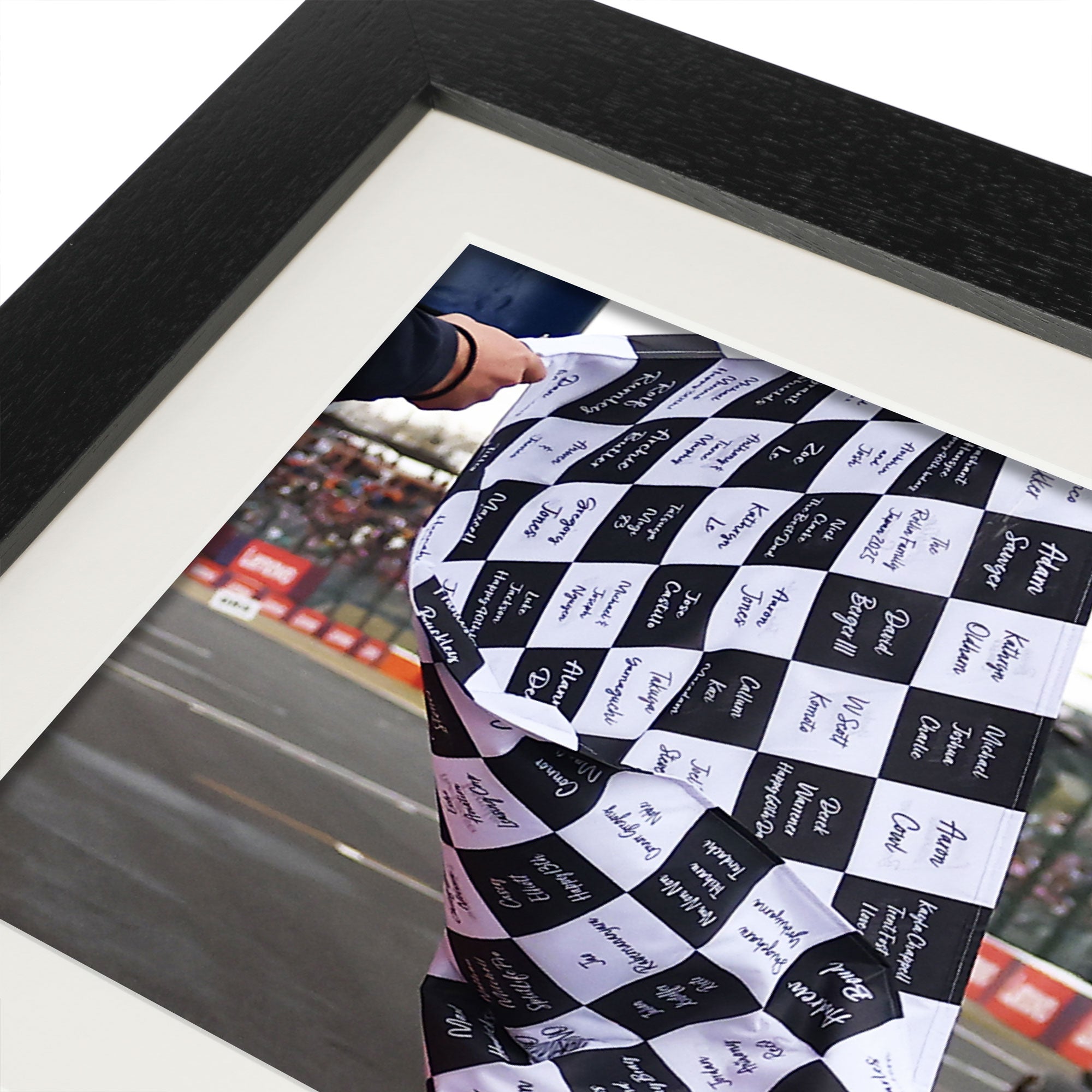Own the Chequered Flag - 2025 Japanese Grand Prix