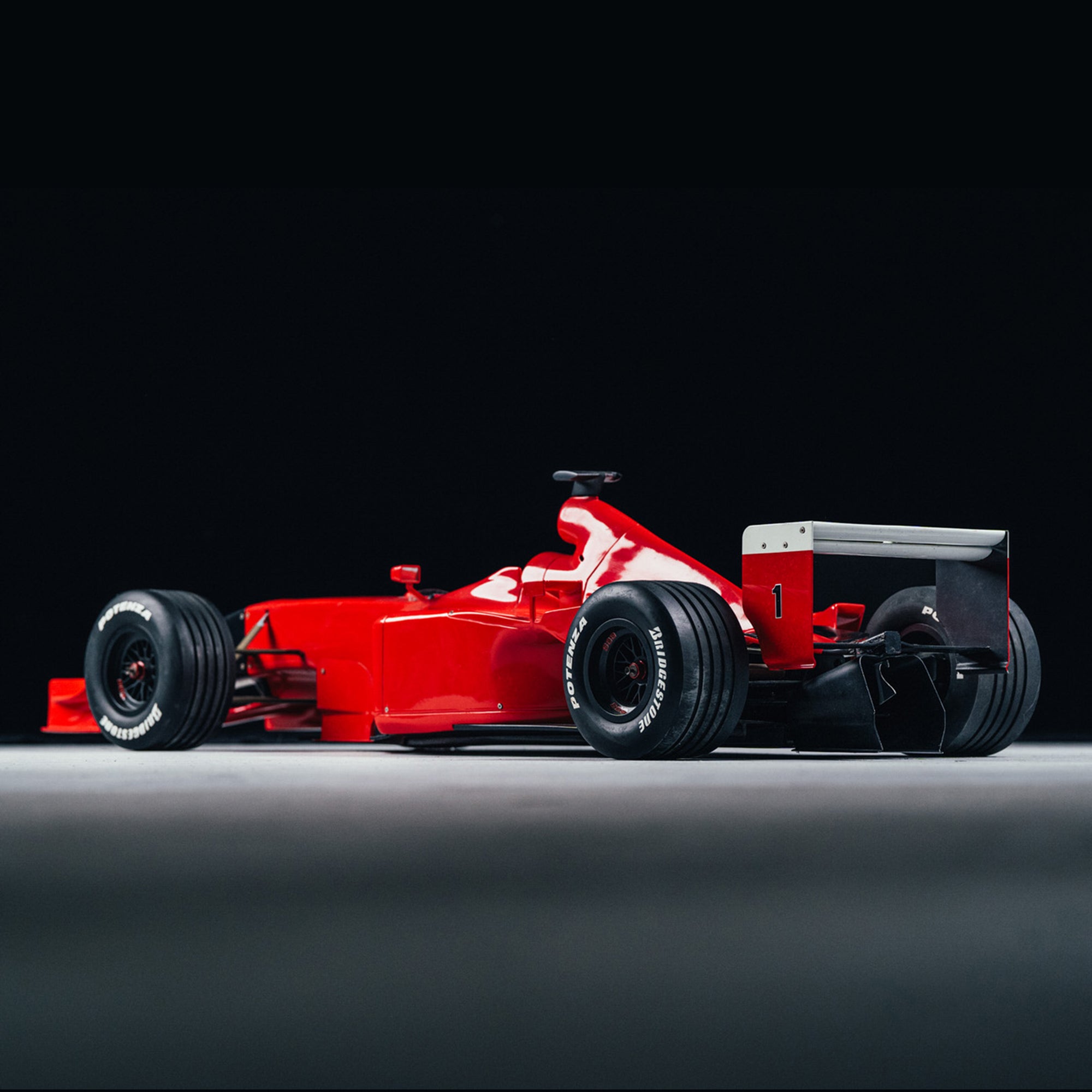 Scuderia Ferrari F2001 1:5 Scale Model - 2001 Italian Grand Prix