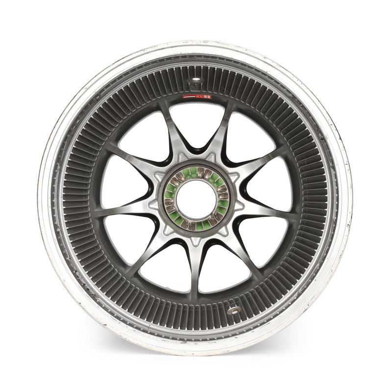 Max Verstappen 2021 Oracle Red Bull Racing Race Used Wheel Rim Table