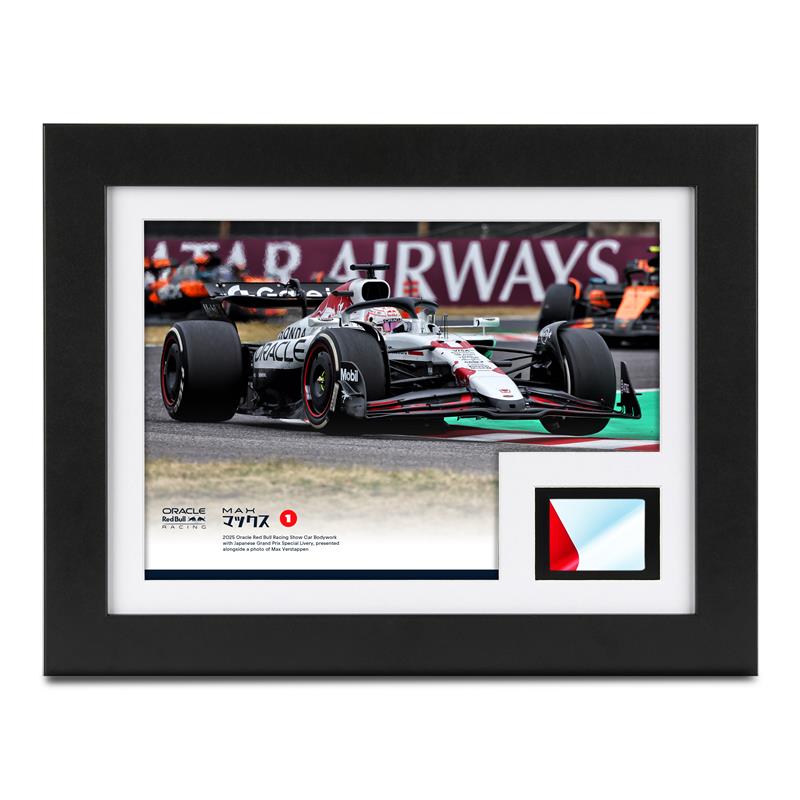 Max Verstappen 2025 Oracle Red Bull Racing Showcar Bodywork and Photo - Japanese GP Edition