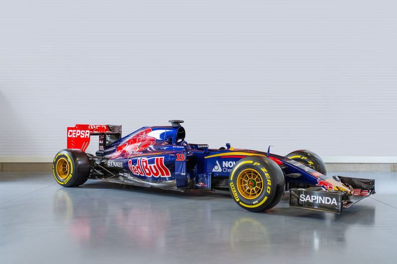2015 Scuderia Toro Rosso STR10-02 Rolling Chassis