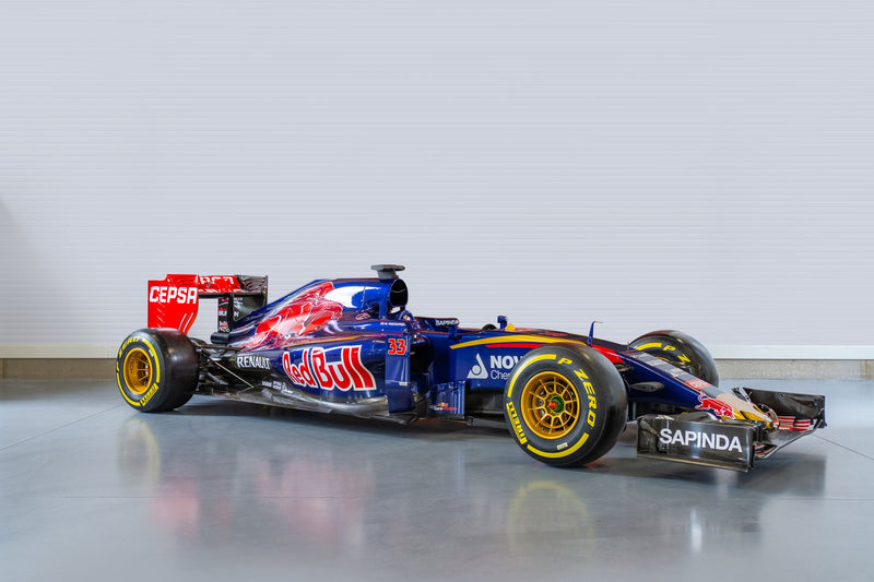 2015 Scuderia Toro Rosso STR10-02 Rolling Chassis