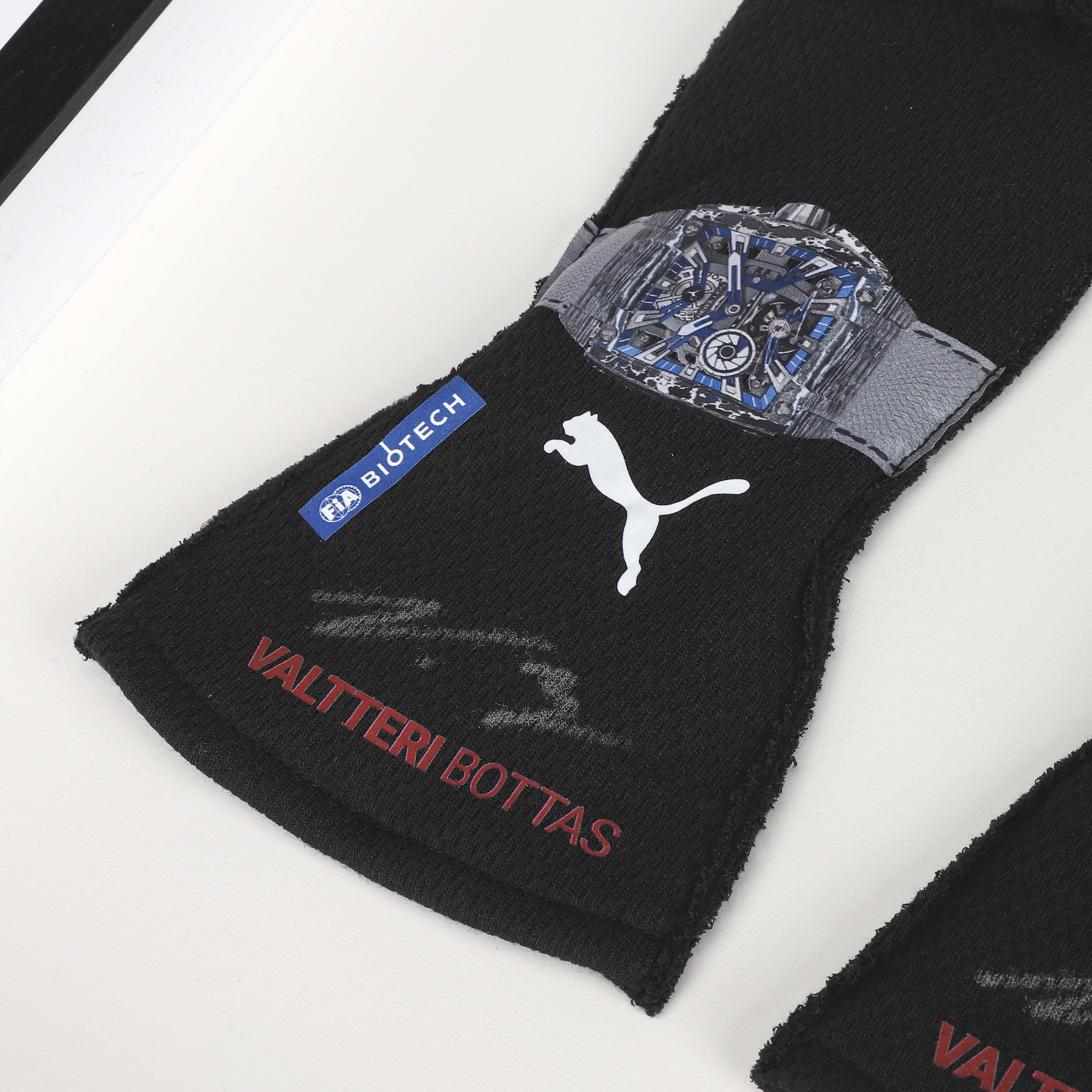 Valtteri Bottas 2023 Signed Replica Alfa Romeo F1 Team Stake Race Gloves