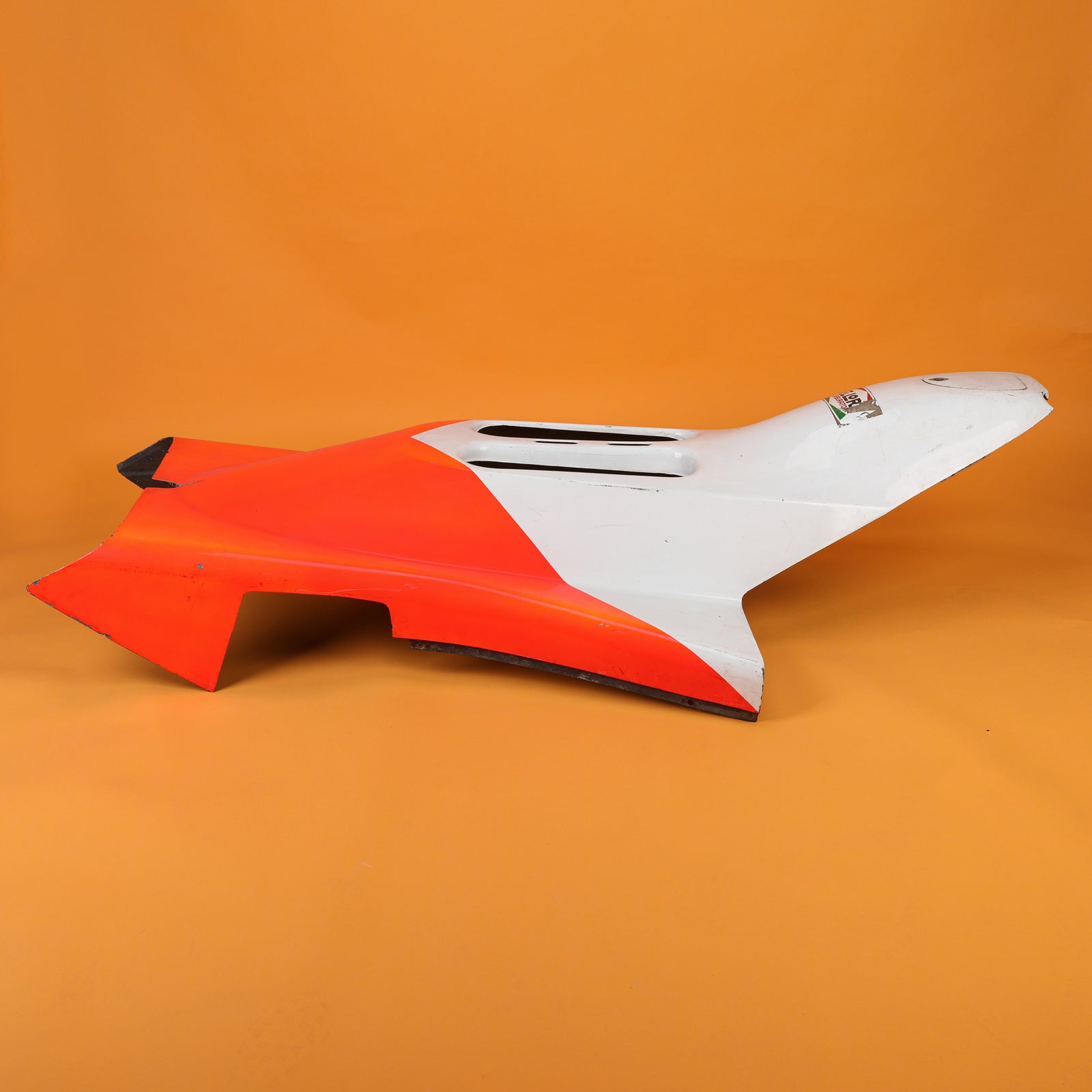 Season Launch LOT 061 - Niki Lauda 1982 McLaren MP4/1 Race Used Engine Cover