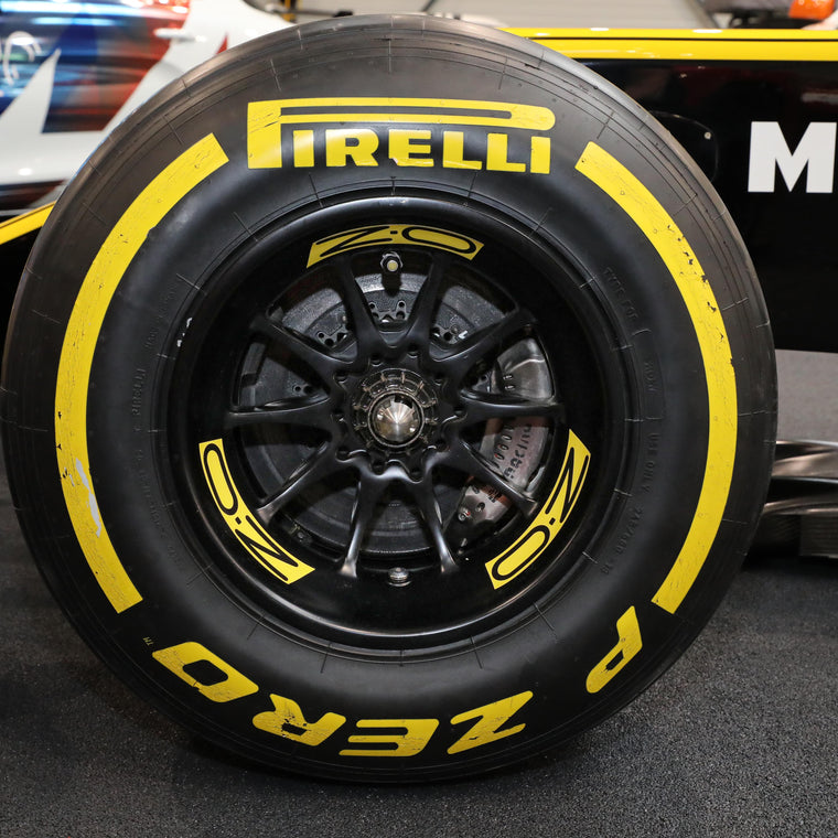 2014 Lotus E22-03 Formula 1-inspired rolling chassis in premium 2019 RS19 livery for showroom and exhibition display