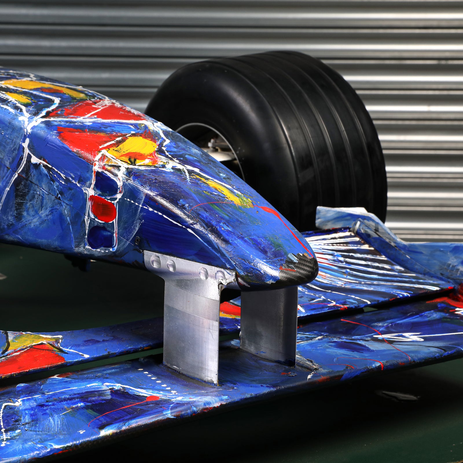 Season Launch LOT 008 – Sauber C20 F1 Team 2001 Wind Tunnel Model - 50% Scale