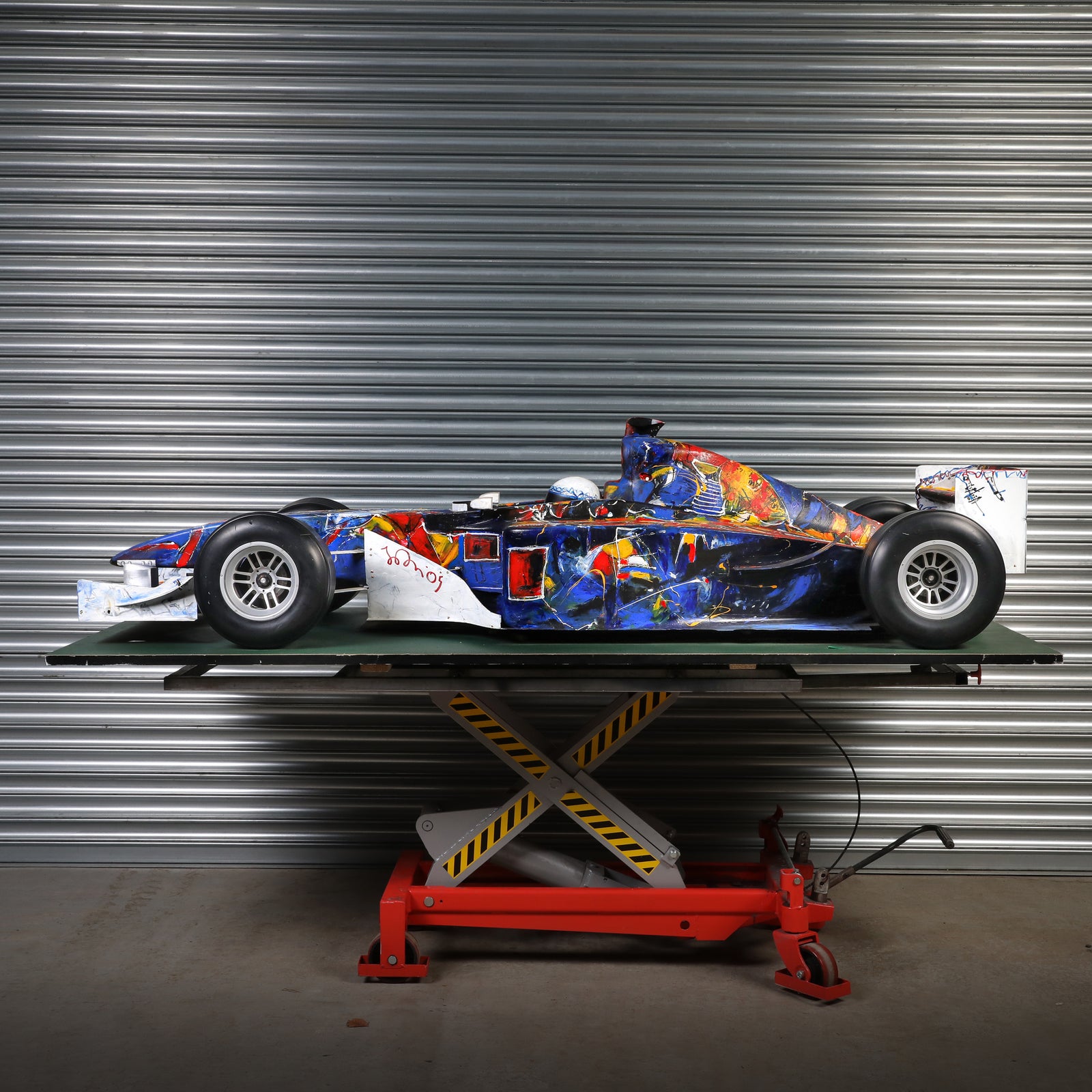 Season Launch LOT 008 – Sauber C20 F1 Team 2001 Wind Tunnel Model - 50% Scale