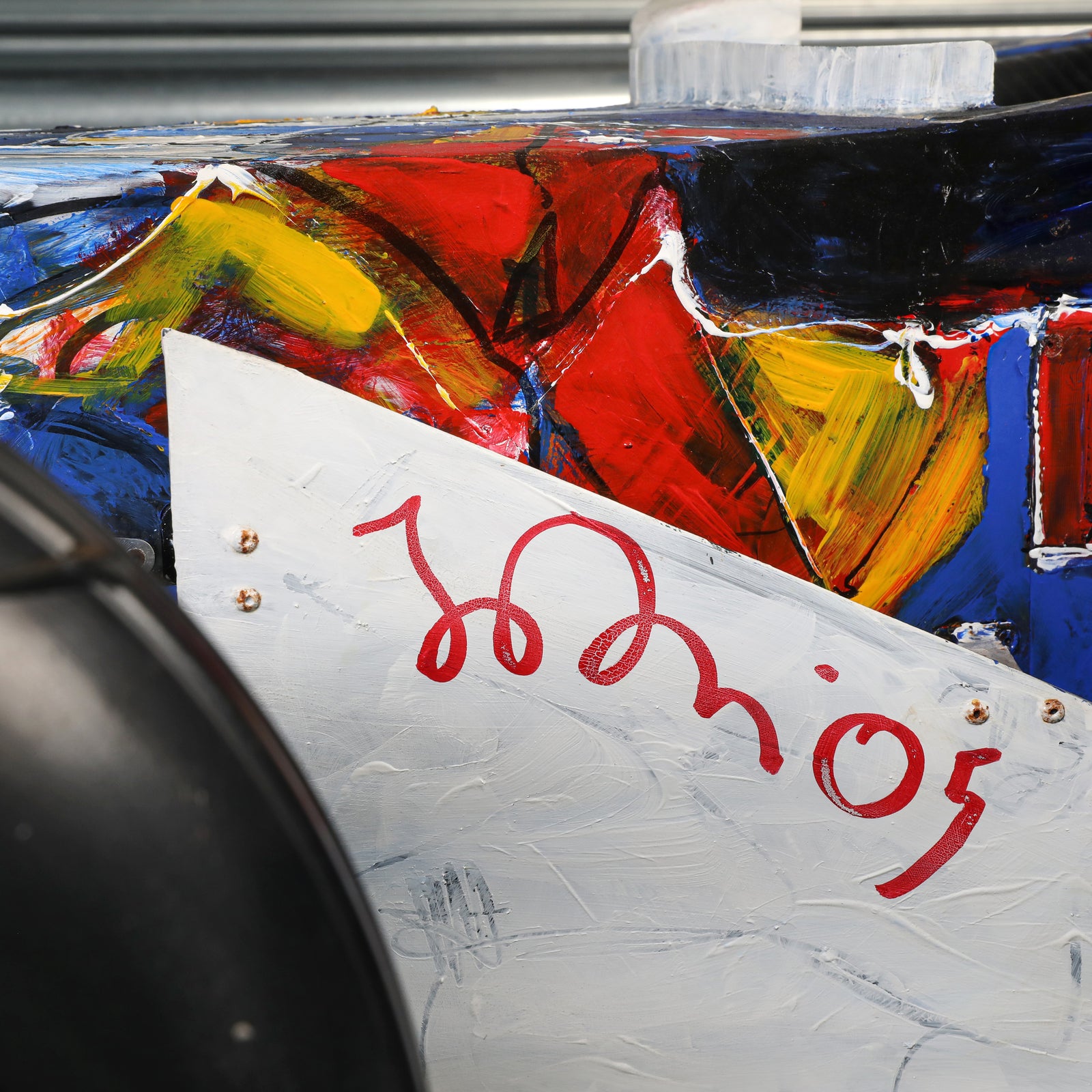 Season Launch LOT 008 – Sauber C20 F1 Team 2001 Wind Tunnel Model - 50% Scale