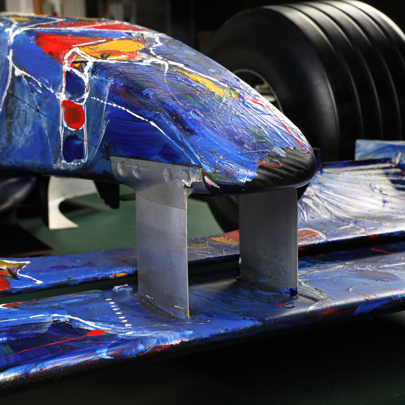 Season Launch LOT 008 – Sauber C20 F1 Team 2001 Wind Tunnel Model - 50% Scale