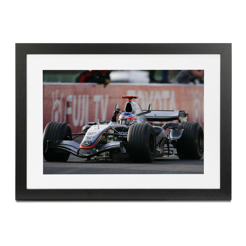 Kimi Räikkönen 2005 McLaren F1 Team ‘Overtaking Masterclass’ Framed Print – Japanese Grand Prix