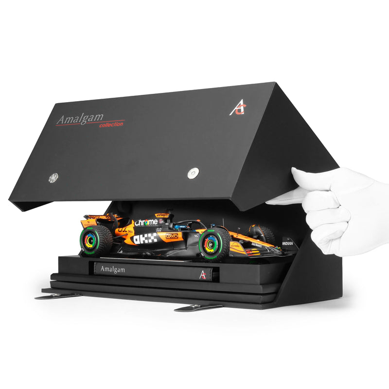 Oscar Piastri 2025 McLaren MCL39 1:18 Scale Model Australian GP Edition