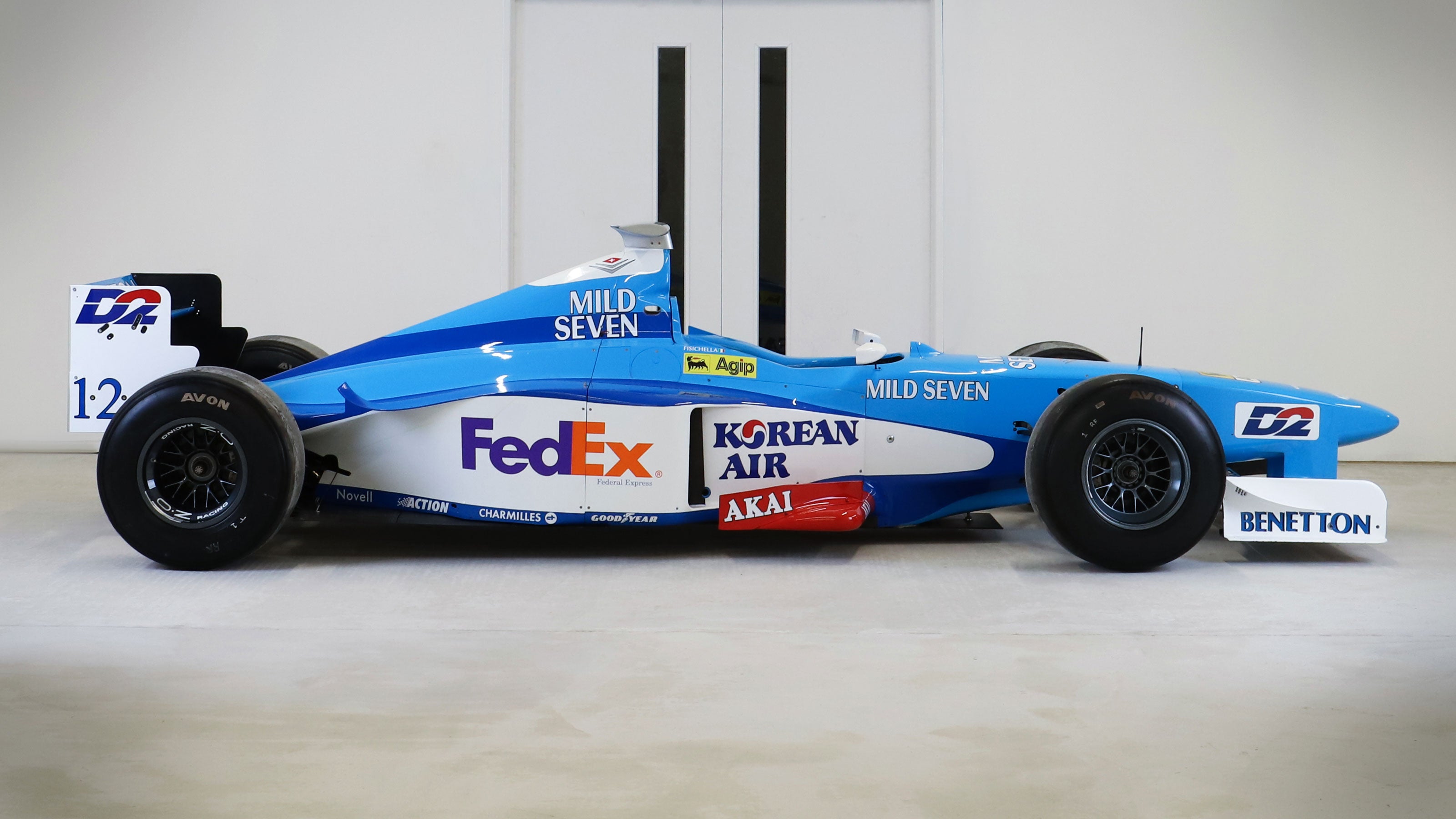 1998 Benetton B198 Official Running Race Car – F1 Authentics