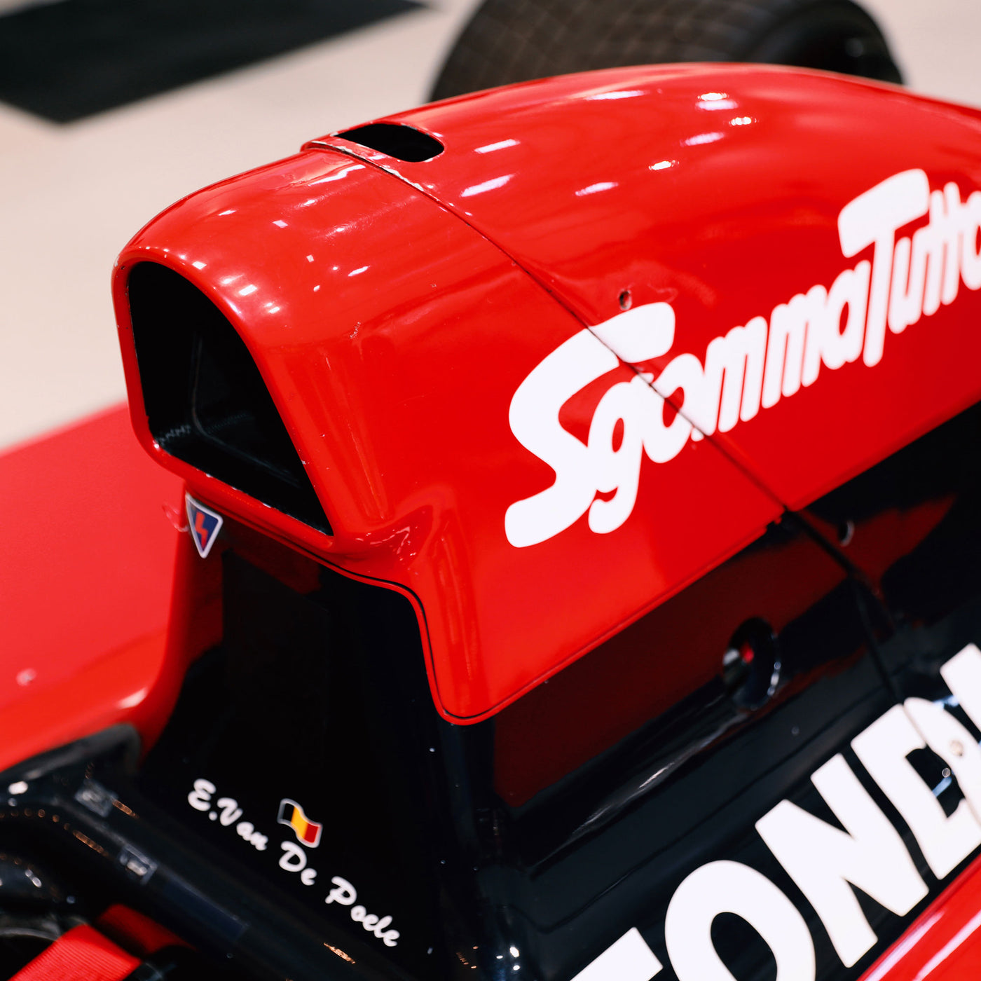 Running 1992 Fondmetal GR02 F1® Race Car – Chassis No.3