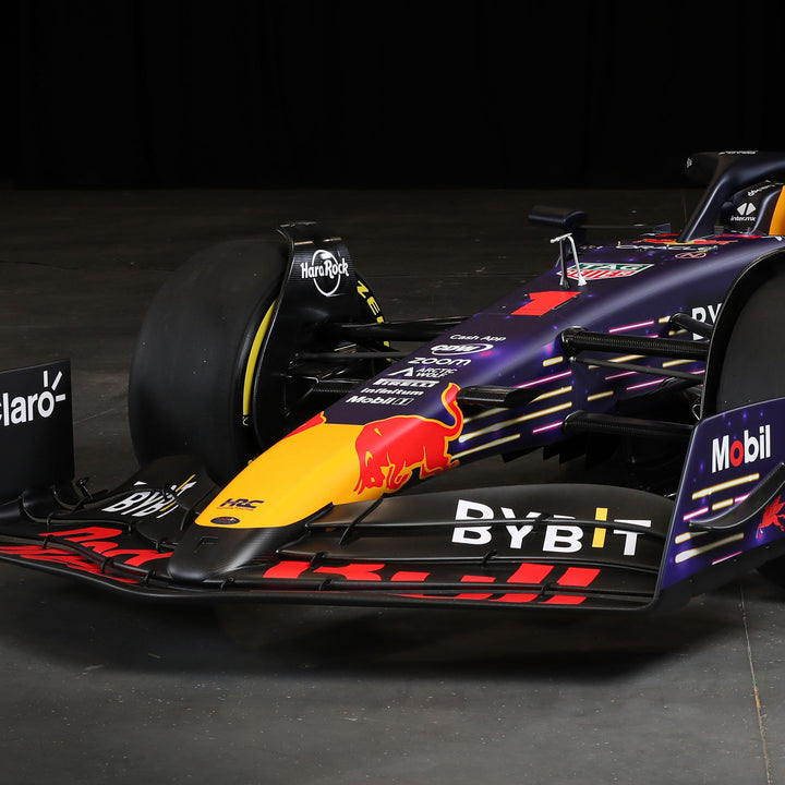 Official Oracle Red Bull Racing 2023 RB19 Show Car