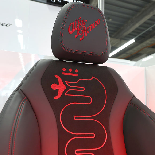 LOT 546 - Alfa Romeo 2023 Pit Garage Drivers Chair - Valtteri Bottas