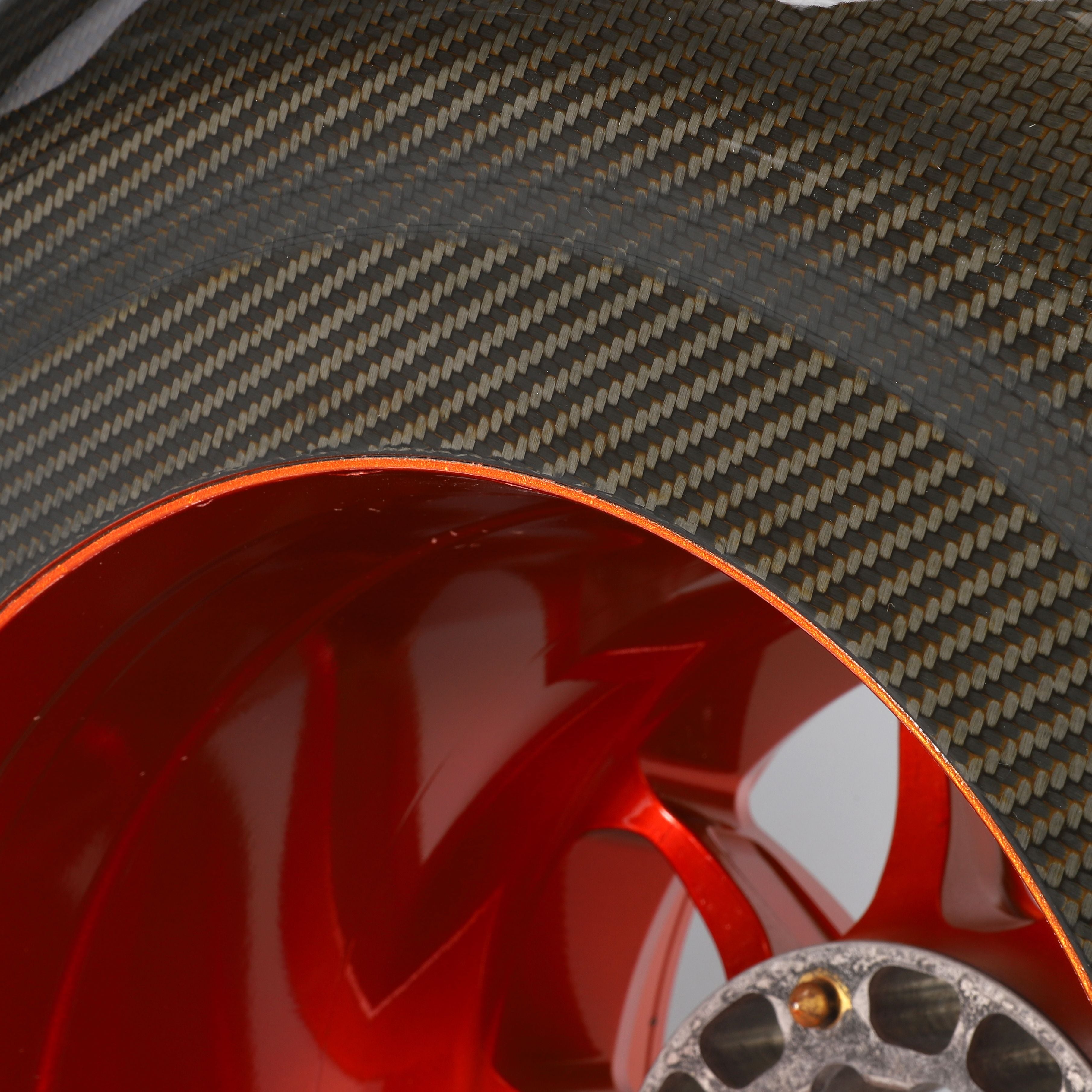 McLaren Carbon Front Wheel Rim Table - Front