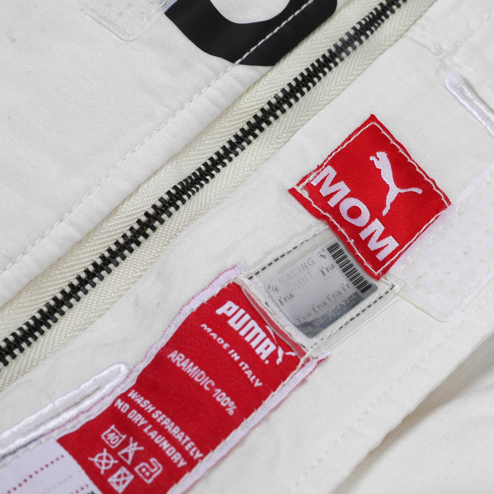 Season Launch LOT 020 - Valtteri Bottas 2019 Mercedes-AMG Petronas F1 Team Collection