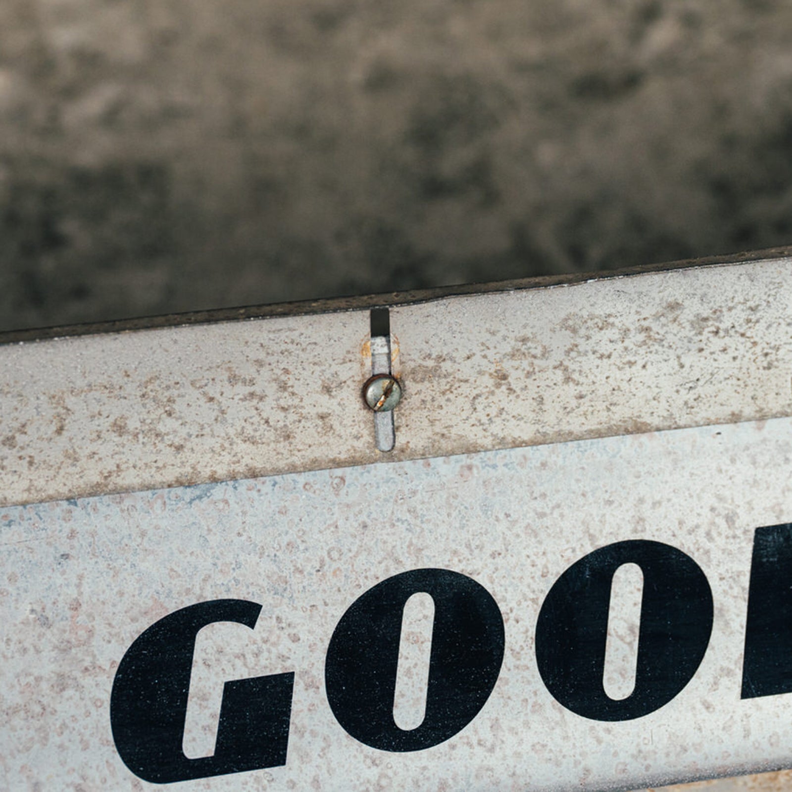 LOT 613 - 1977 Ferrari 312T Niki Lauda Rear Wing Photo Match