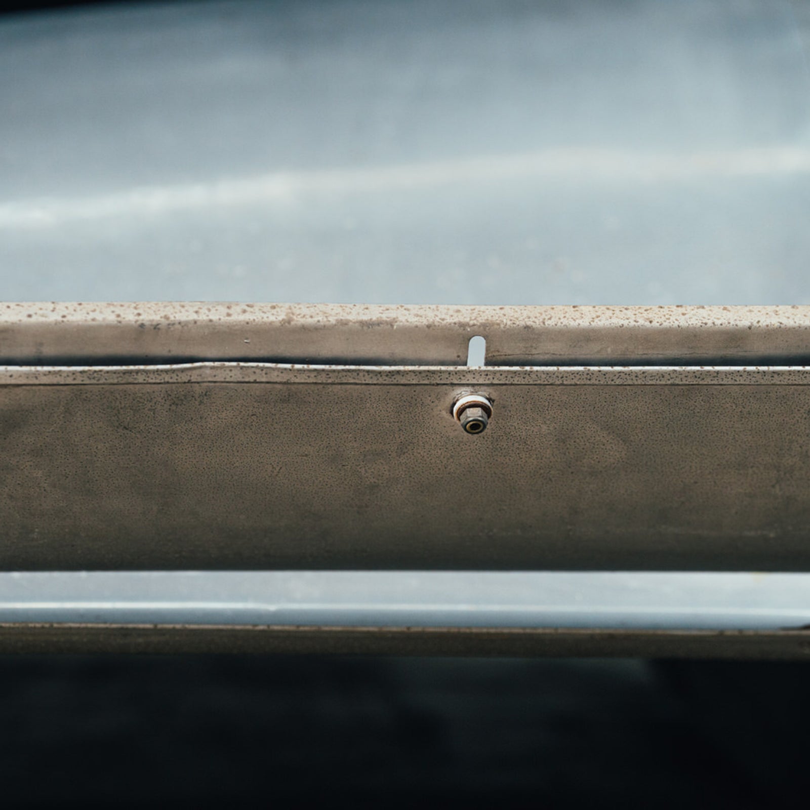 LOT 613 - 1977 Ferrari 312T Niki Lauda Rear Wing Photo Match