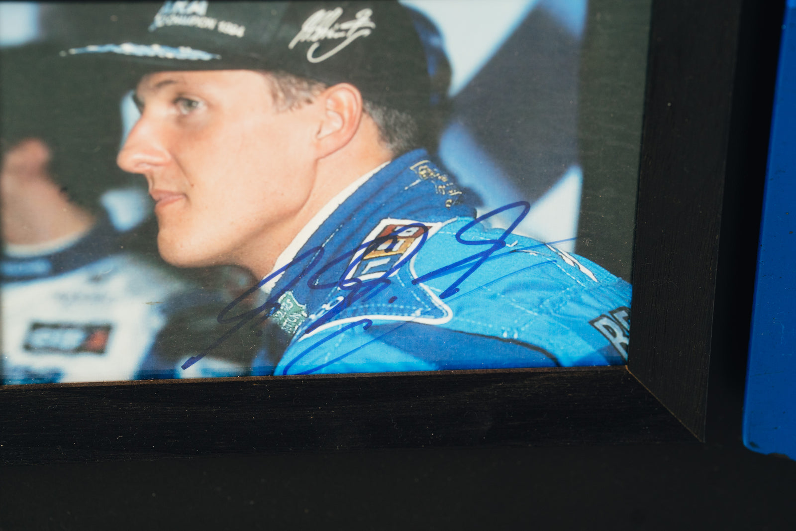 Miami Auction LOT 016 - Michael Schumacher 1995 Benetton B195 Head Rest & Rear Wing Right-Hand Endplate –  Signed Framed