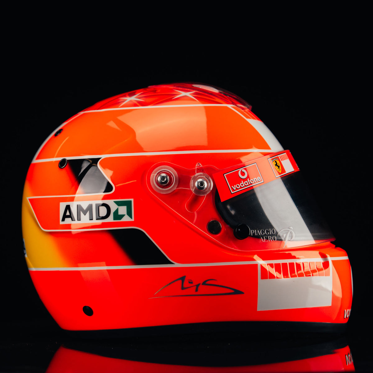 The Austin Auction LOT 028 - Michael Schumacher Signed 2006 Ferrari-Design Replica Helmet – Limited Edition 017/150