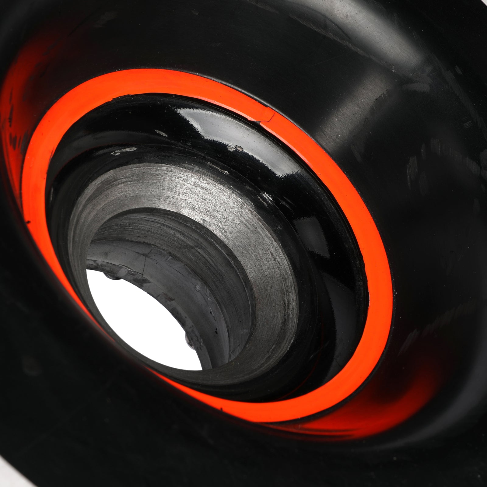Atlassian Williams Racing front wheel rim table Franco Colapinto 2024 Las Vegas GP memorabilia
