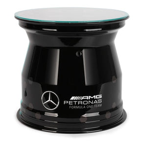 2022 George Russell Mercedes F1 rear wheel rim table