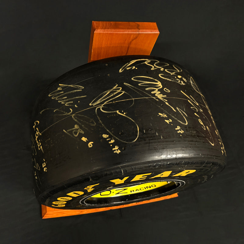 20 DRIVER SIGNATURE GOODYEAR TYRE – WILLIAMS FW19 CHAMPIONSHIP EDITION