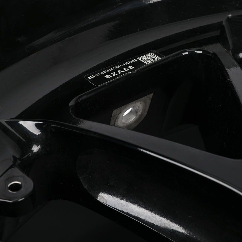 Lando Norris 2023 Race Used McLaren F1 Team Front Wheel Rim Table - Qatar GP