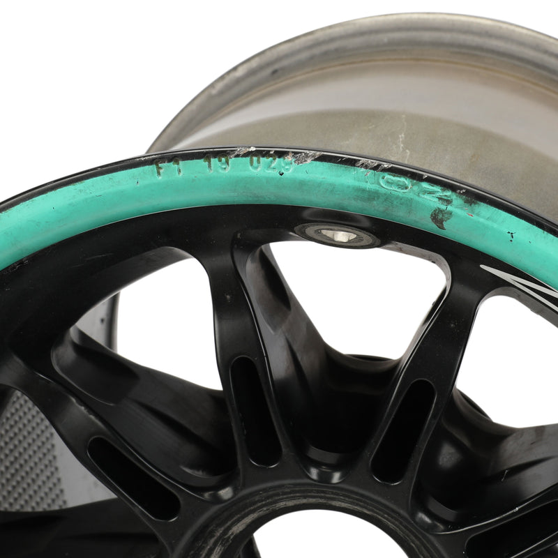 Lewis Hamilton 2019 British GP Race-Winning Front Wheel Rim Table
