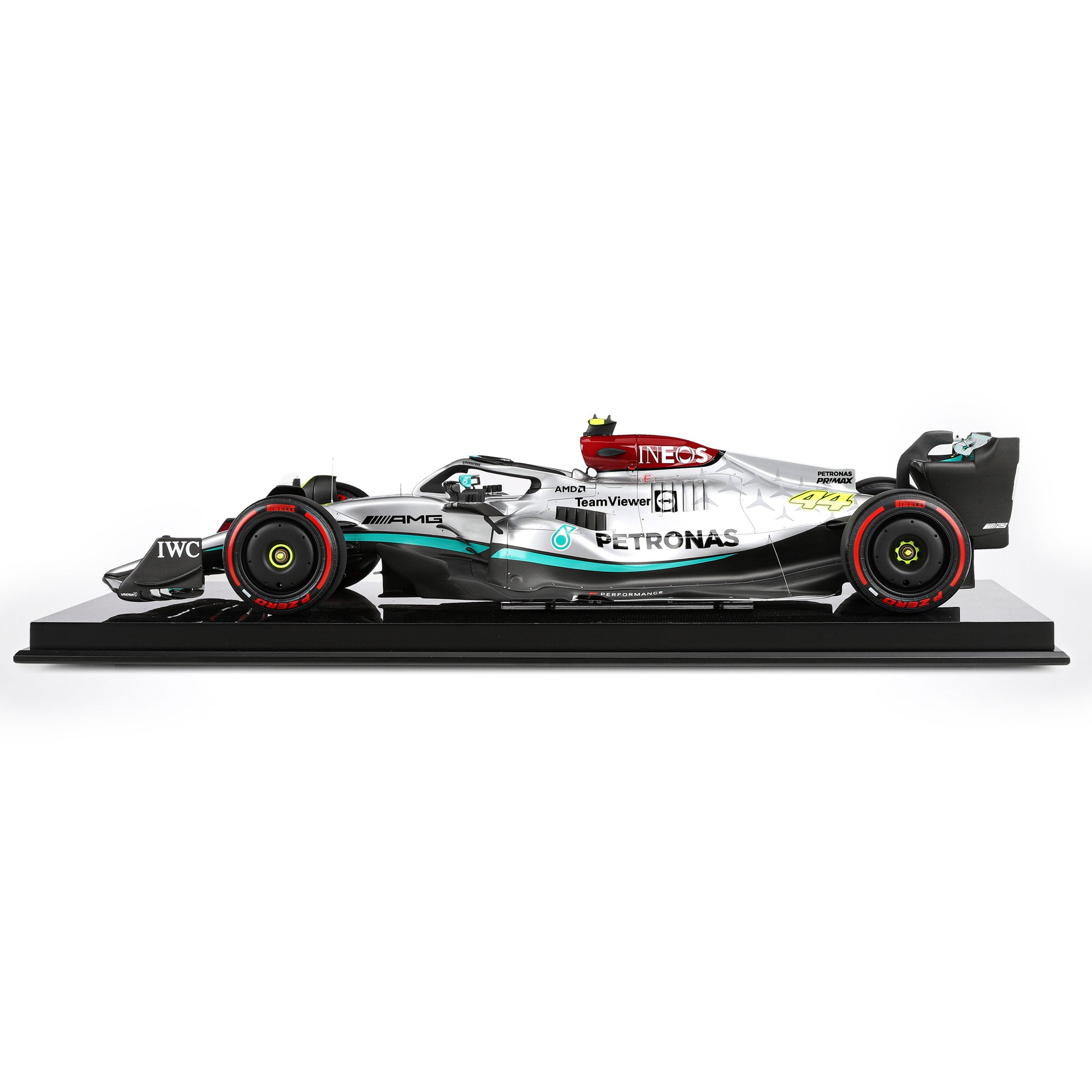 Signed Lewis Hamilton 2022 Sāo Paulo GP Mercedes-AMG F1 W13 E Performance 1:8 Scale Model