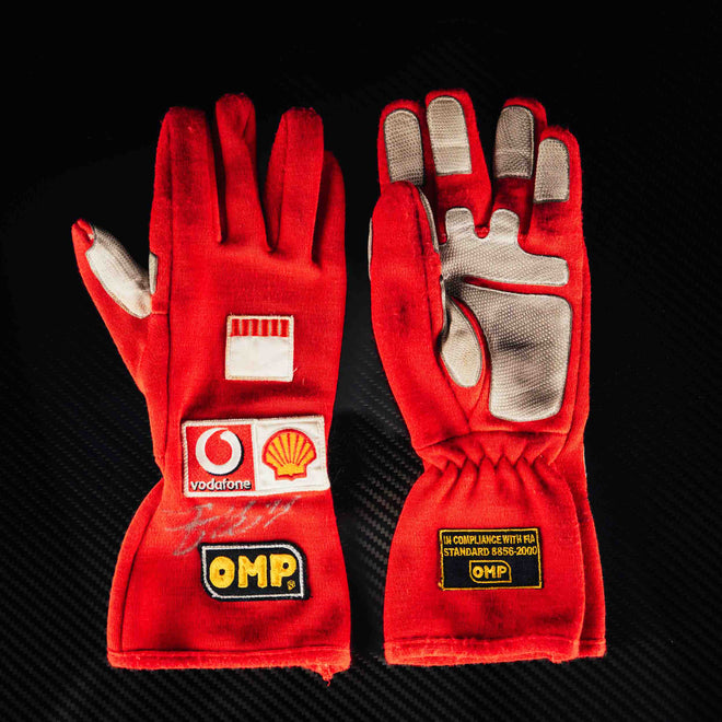 The Austin Auction LOT 045 - Michael Schumacher 2005 Scuderia Ferrari Signed OMP Racing Gloves