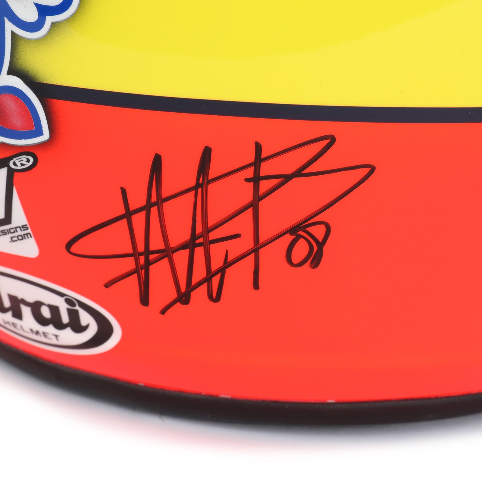 Miami Auction LOT 028 - Pedro de la Rosa 2007 Signed Replica Helmet