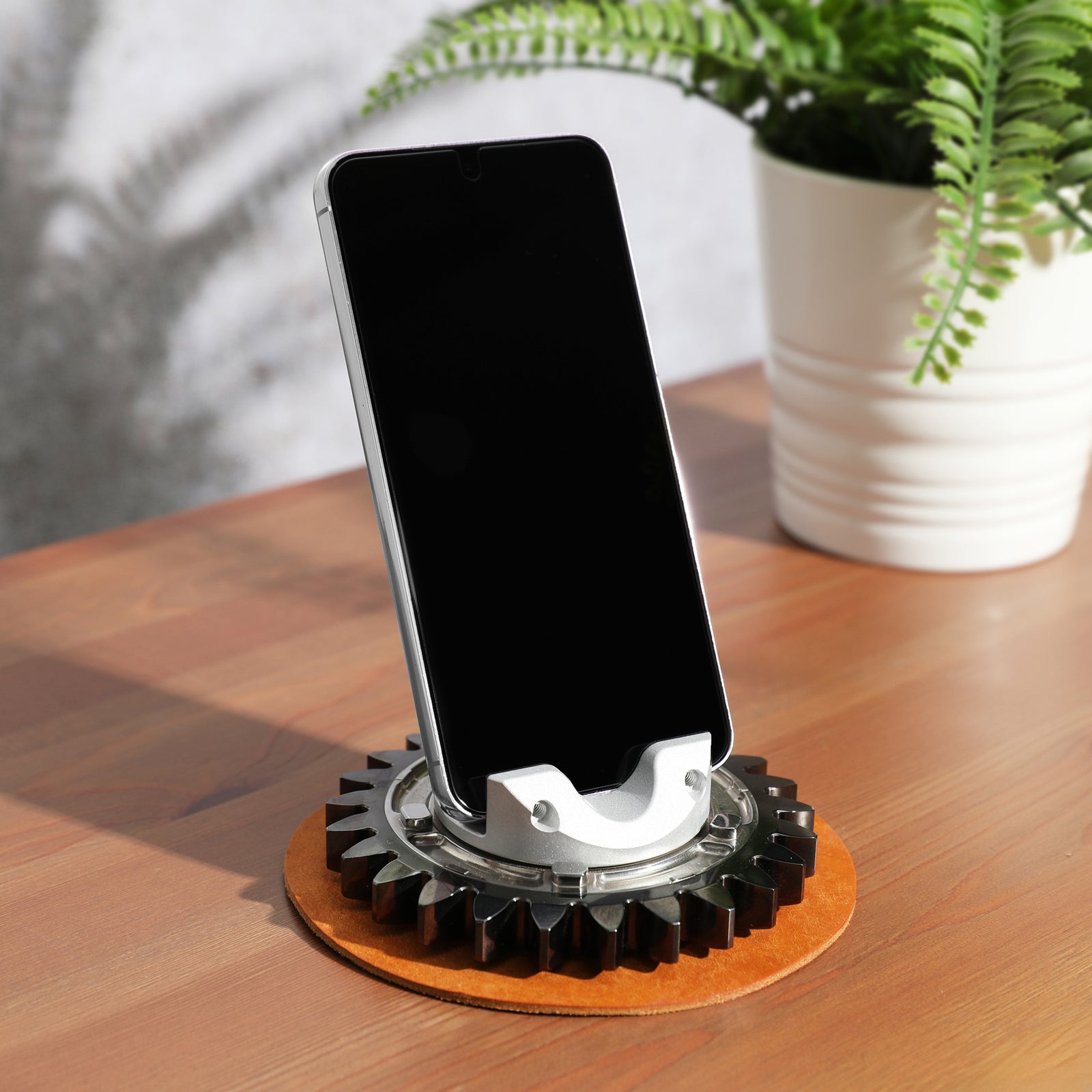 Formula 1 Gear Ratio Phone Holder - Yellow