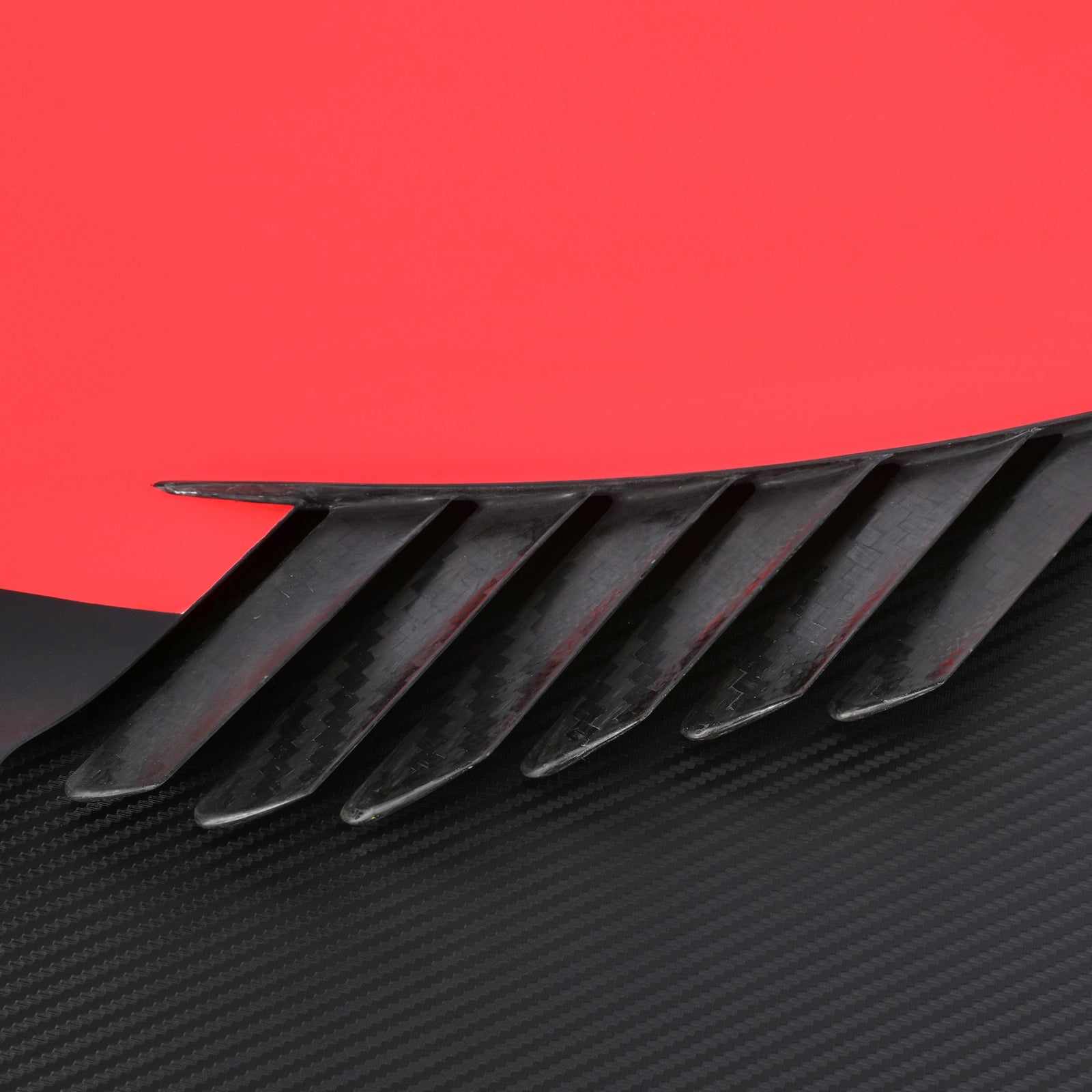Red Bull Racing 2018 Grand Prix Used Left-Hand Rear Wing Endplate #2