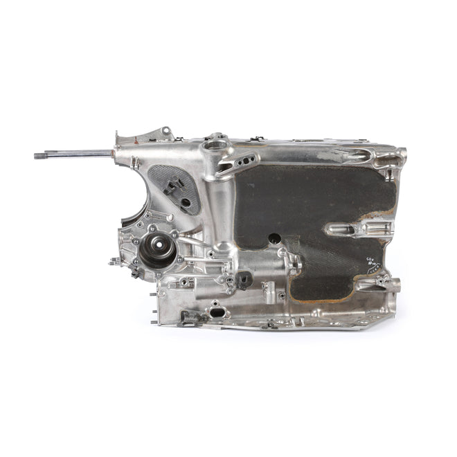 Auction LOT 020 - Renault F1 R29 Team Gearbox Casing