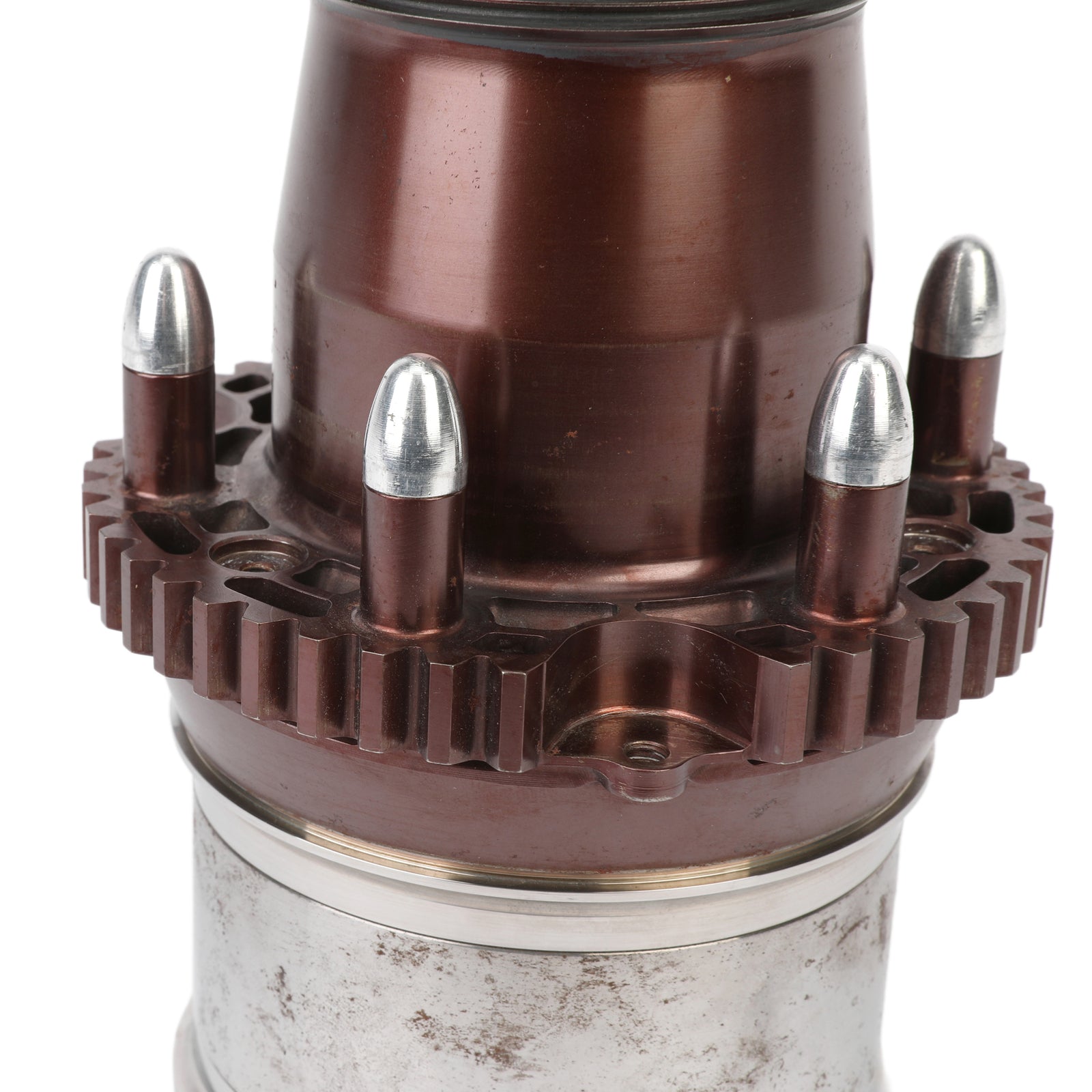 Season Launch LOT 076 - Sauber C23 2004 Formula One Right-Hand Wheel Hub