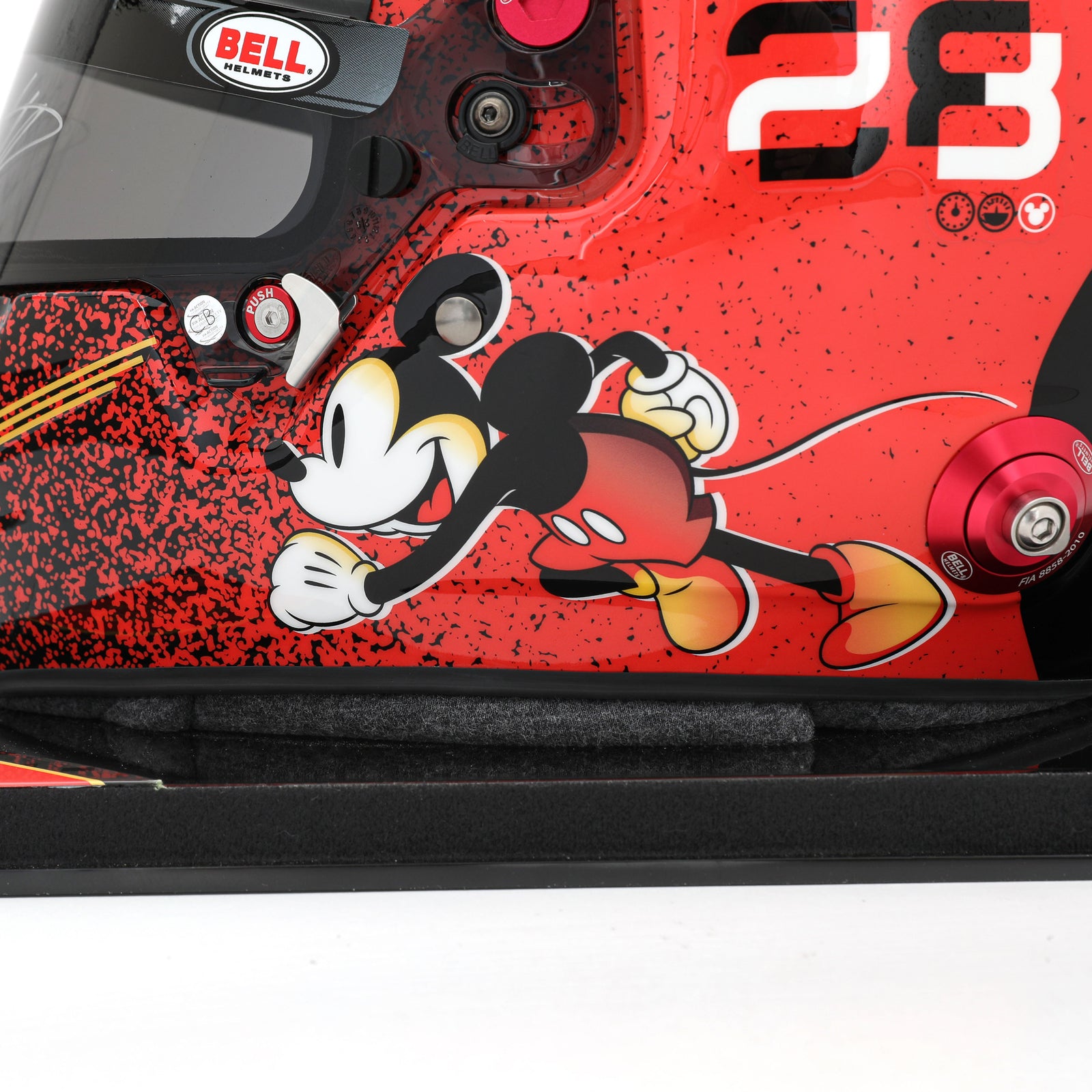 Disney x Formula 1® "Fuel the Magic” 2026 Helmet