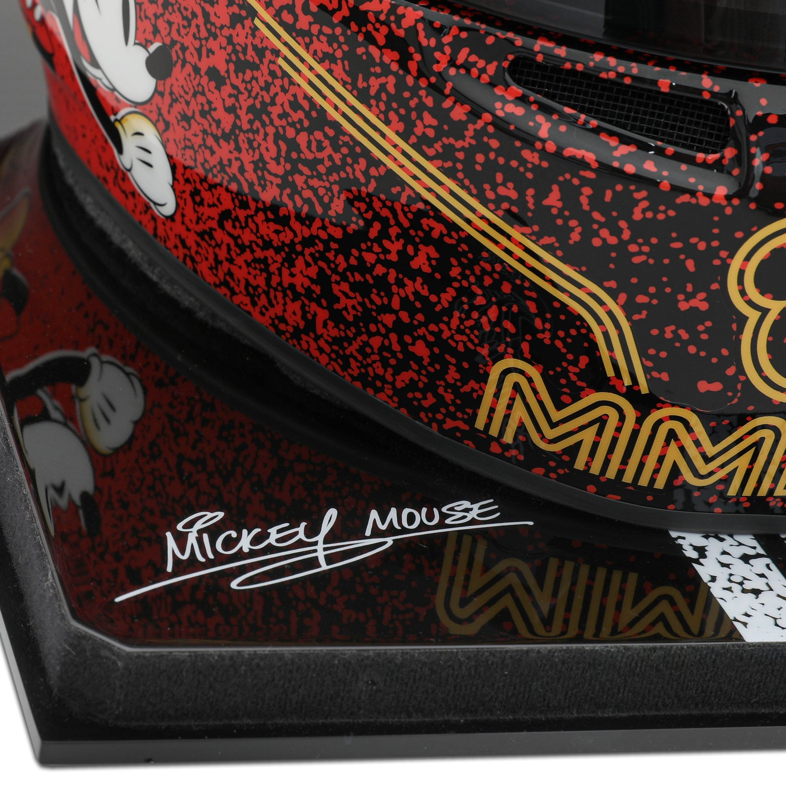 Disney x Formula 1® "Fuel the Magic” 2026 Helmet