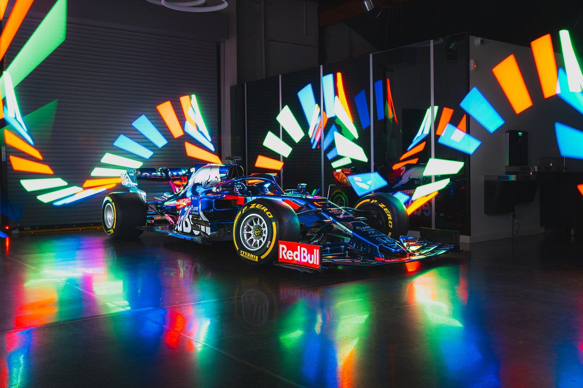 Authentic 2019 Toro Rosso STR14-04 P2 finishing rolling chassis, genuine Formula 1 engineering masterpiece for collector display