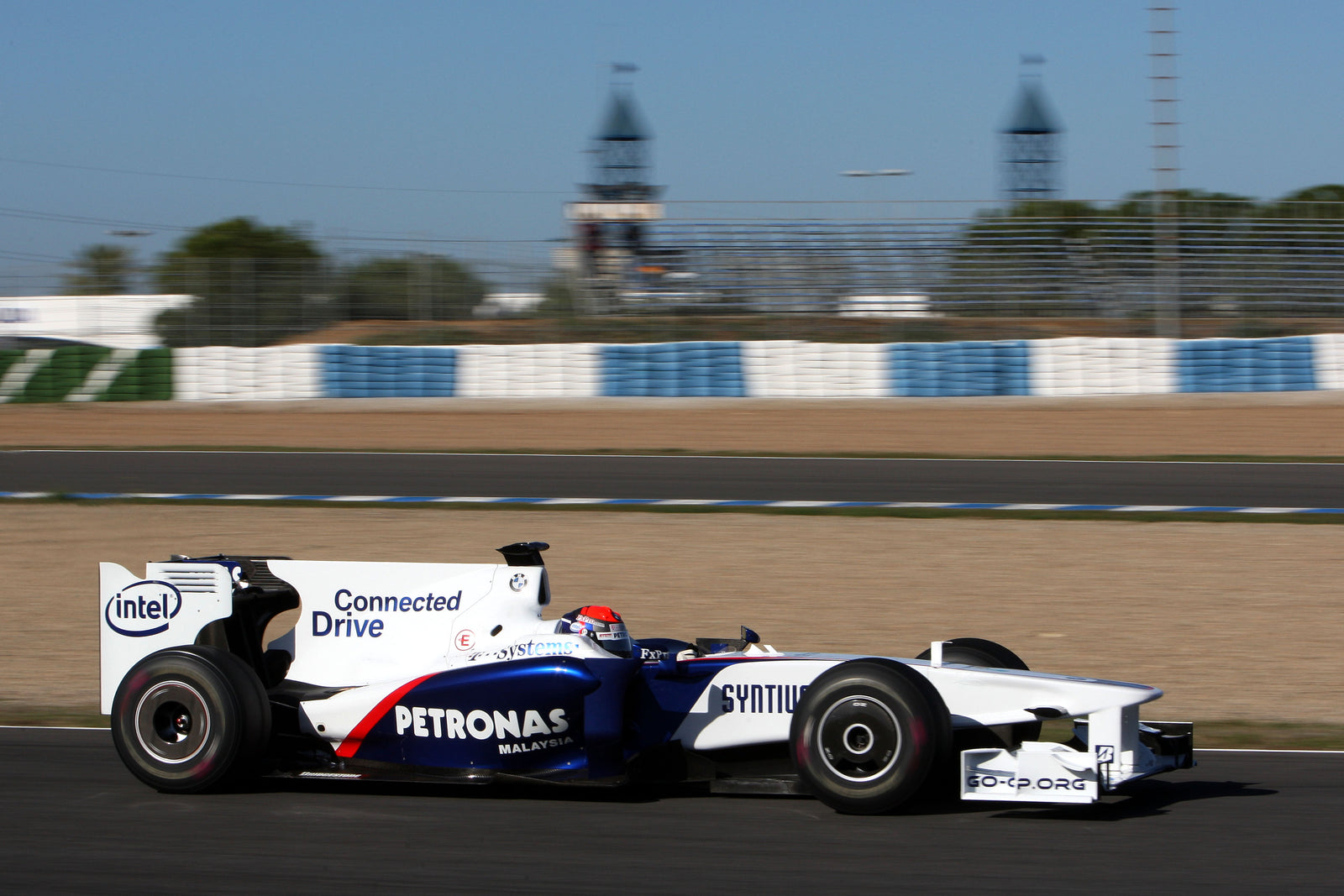 LOT 007 - (Sold by Private Treaty) - BMW Sauber 2009 F1.09-02 Rolling Chassis