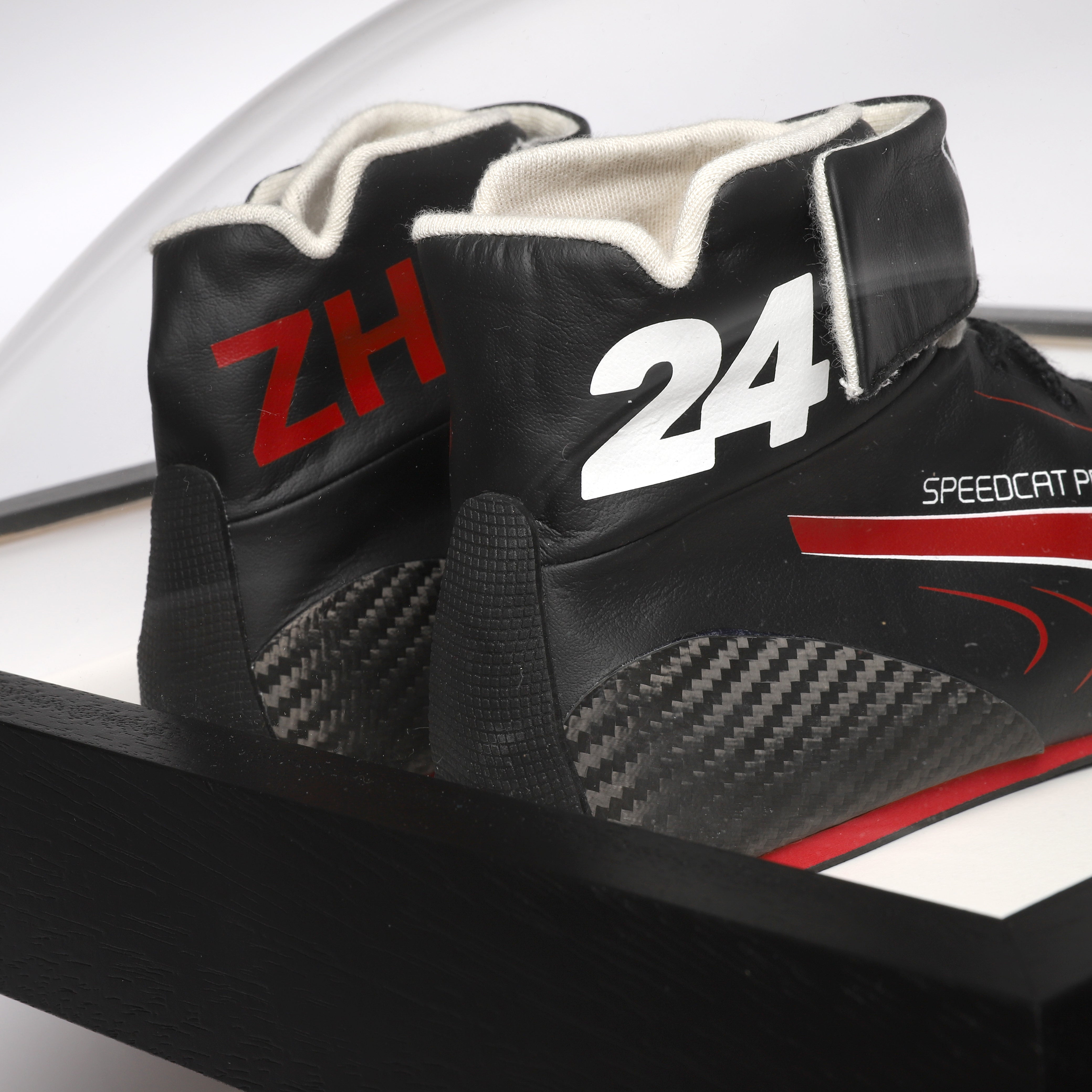 Zhou Guanyu 2023 Signed Race Spec Alfa Romeo F1 Team Stake Race Boots