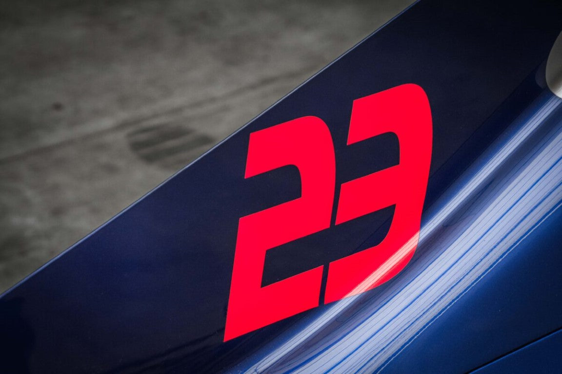LOT 004 - 2019 Toro Rosso STR14-04 - F1® P2 Finishing Rolling Chassis