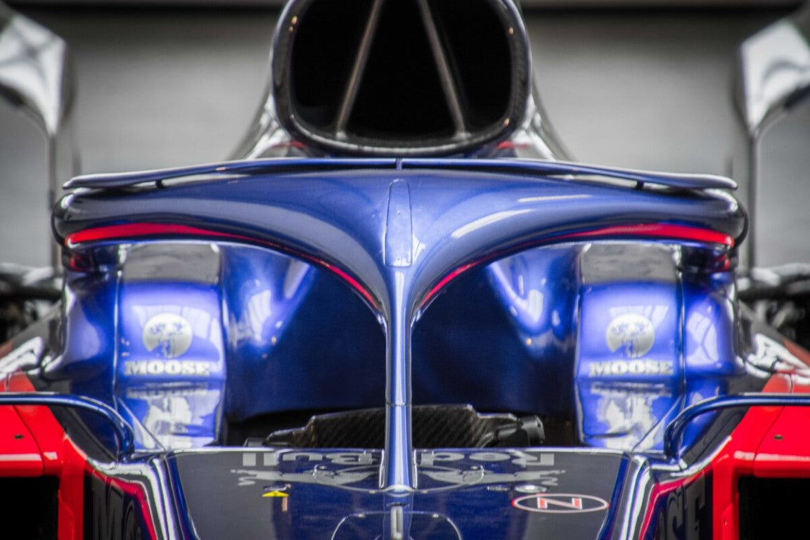 LOT 004 - 2019 Toro Rosso STR14-04 - F1® P2 Finishing Rolling Chassis