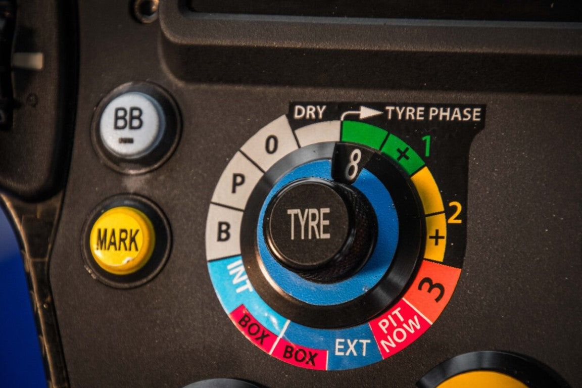 2019 Toro Rosso STR14-04 - F1® P2 Finishing Rolling Chassis