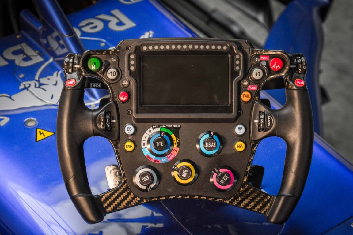 2019 Toro Rosso STR14-04 - F1® P2 Finishing Rolling Chassis