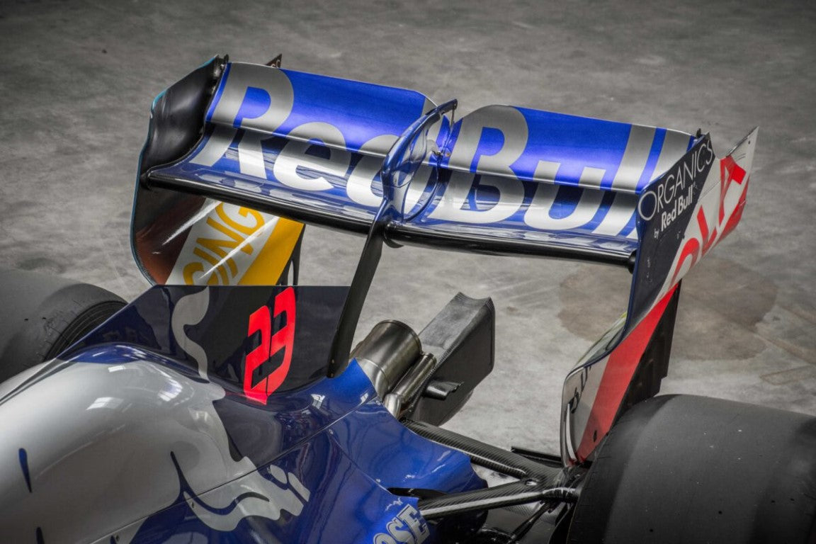 LOT 004 - 2019 Toro Rosso STR14-04 - F1® P2 Finishing Rolling Chassis