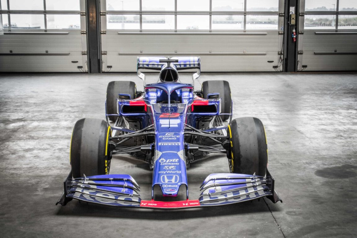 2019 Toro Rosso STR14-04 - F1® P2 Finishing Rolling Chassis