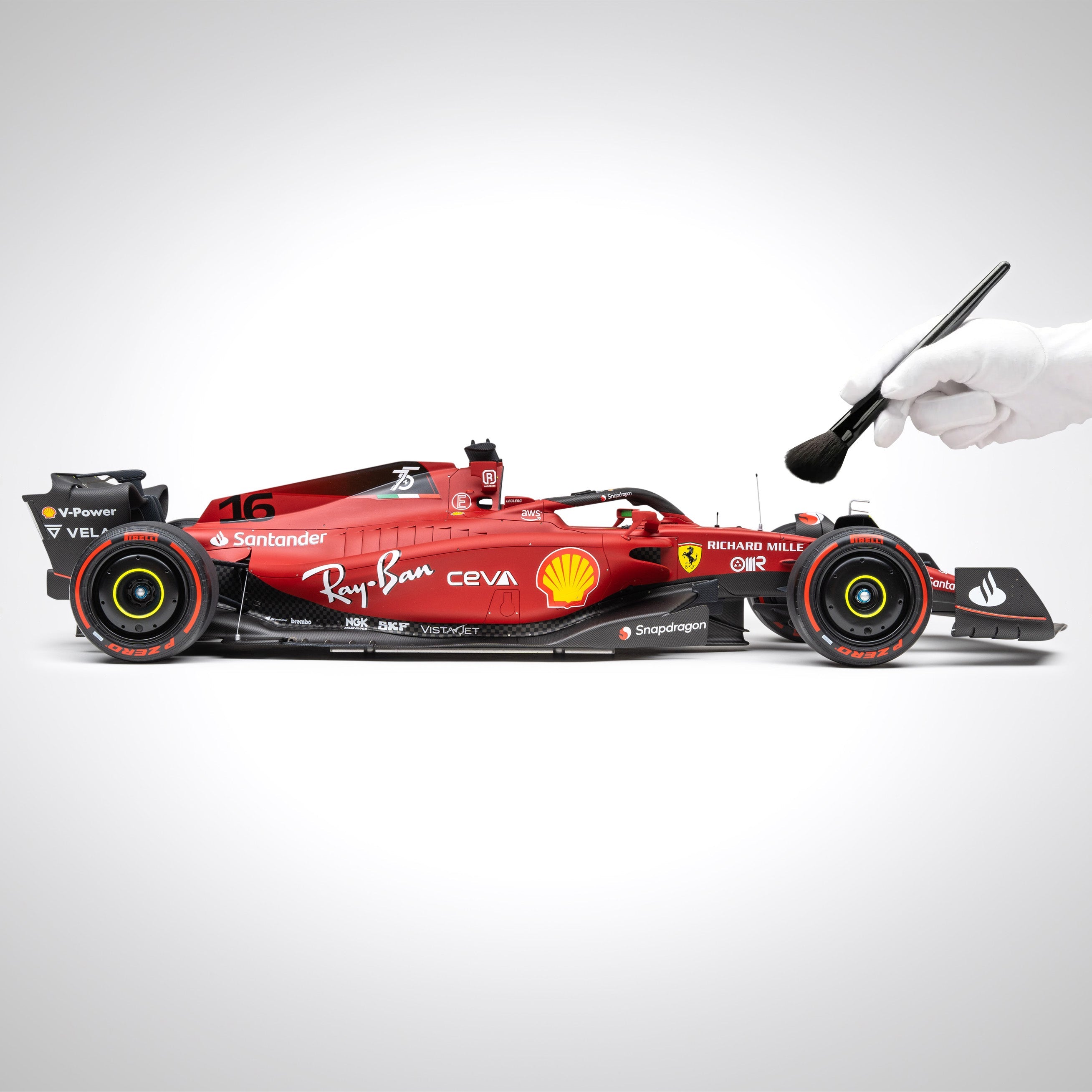 Charles Leclerc 2022 Scuderia Ferrari F1-75 1:8 Scale Model – Bahrain GP