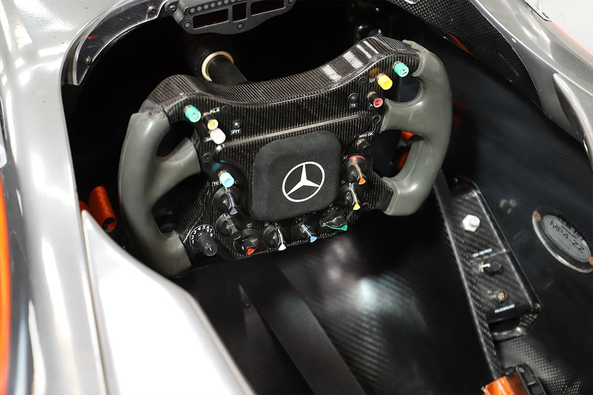 2007 McLaren MP4-22 Official F1® Show Car